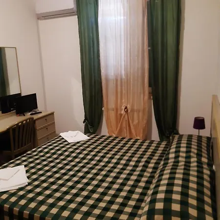 Hotel Mercede 2 Отель