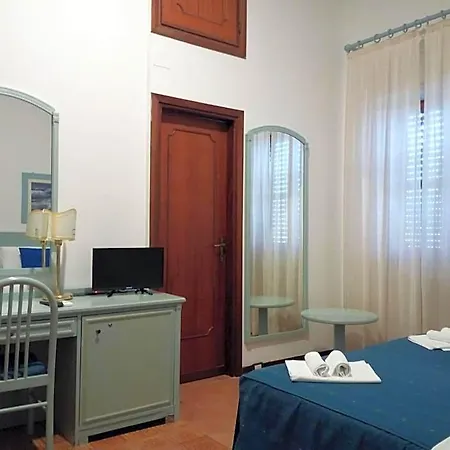 Mercede 2 Hotell