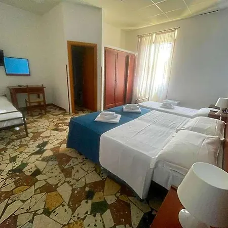 Mercede 2 3* San Felice Circeo