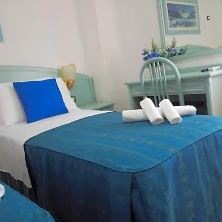 Mercede 2 Hotell 3*